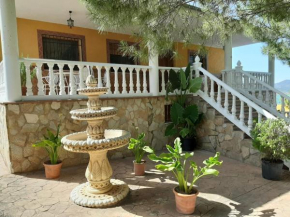 CASA LOS ANGULOS